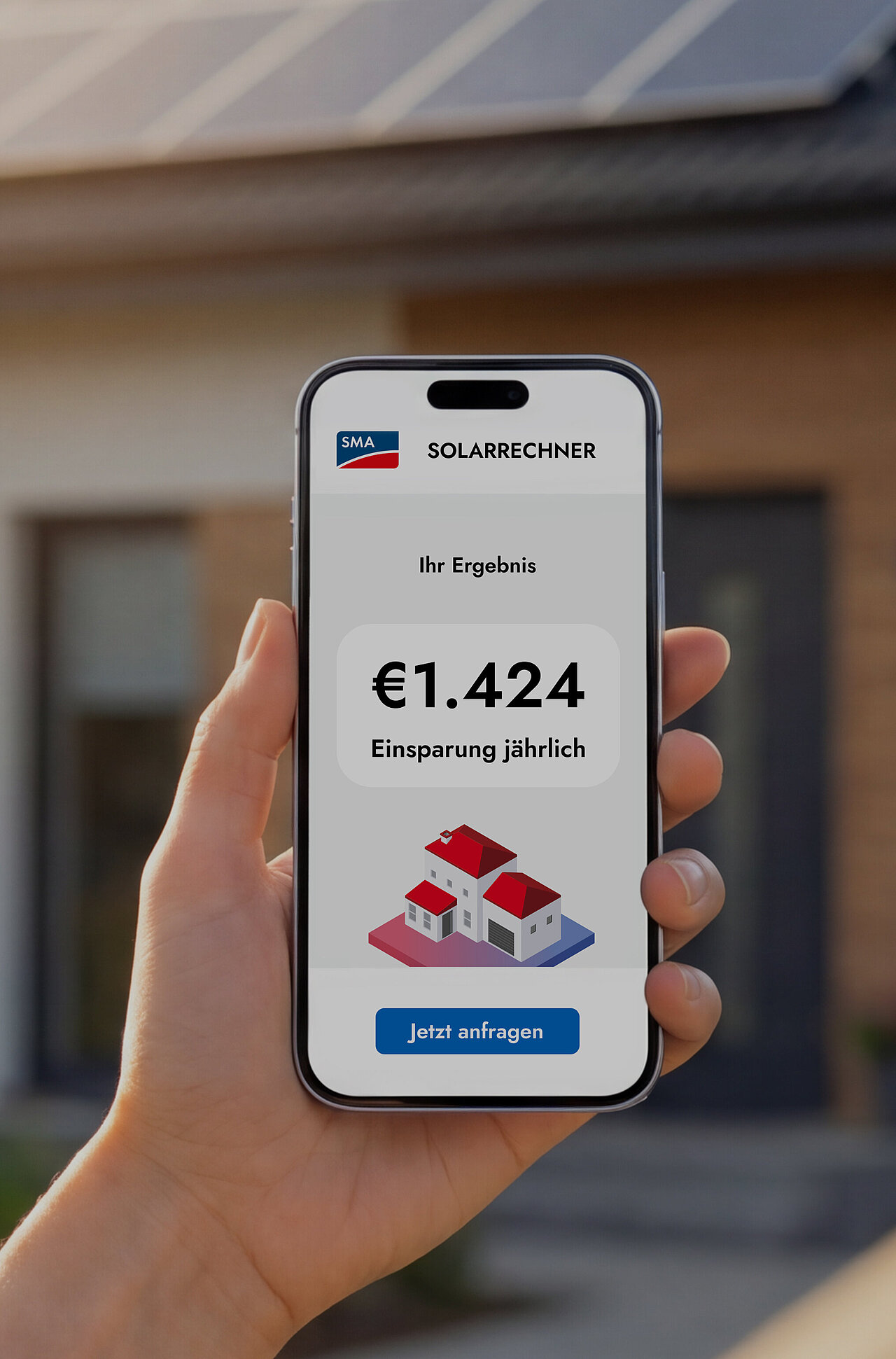 Smartphone que muestra el ahorro energético anual estimado de una instalación solar