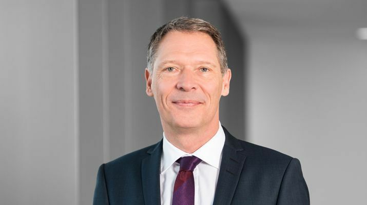 SMA Solar Technology AG Downsizes Managing Board