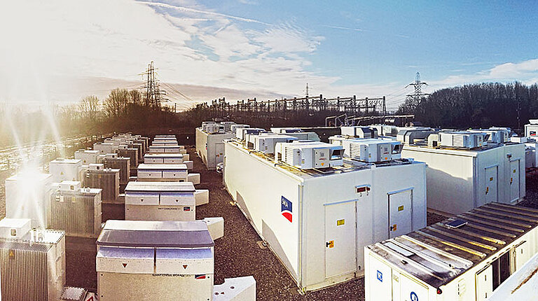 SMA double et porte à 2 gigawatts la puissance d’onduleurs à batterie vendue