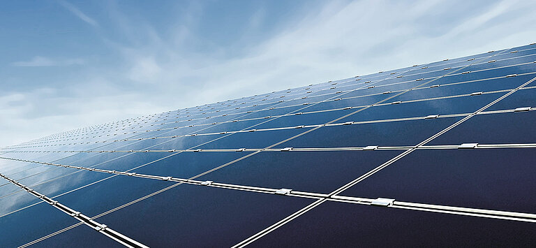 Ausgewählte PV-Projekte weltweit realisiert mit Systemlösungen von SMA
