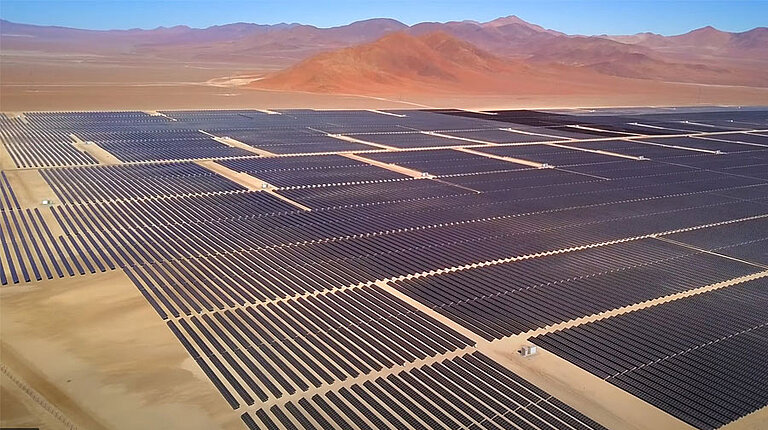 SMA remporte un contrat pour la réalisation d’un projet de stockage à batterie de grande envergure, d’une capacité de 4 heures, au Chili