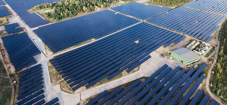 Erfolgreiche PV-Großprojekte, realisiert mit SMA