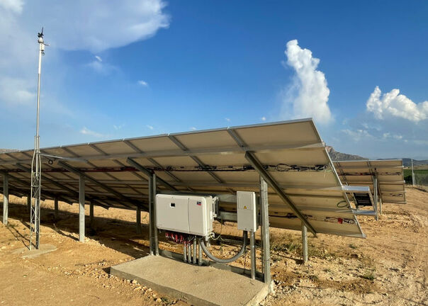 PV-Kraftwerk in Jumilla mit SMA Wechselrichter Sunny Tripower CORE2