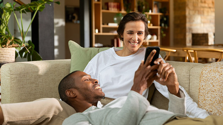 SMA, ison und LichtBlick entwickeln dynamischen Stromtarif für mehr grüne Energie