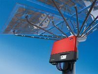 [Translate to English:]  Solar-Wechselrichter - Grundwissen für die Planung von PV-Anlagen - Der Wechselrichter ist das Herzstück jeder Solarstromanlage