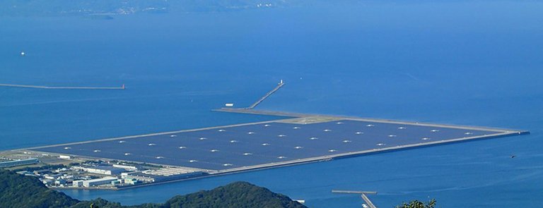 Centrale photovoltaïque - Kagoshima, Japon