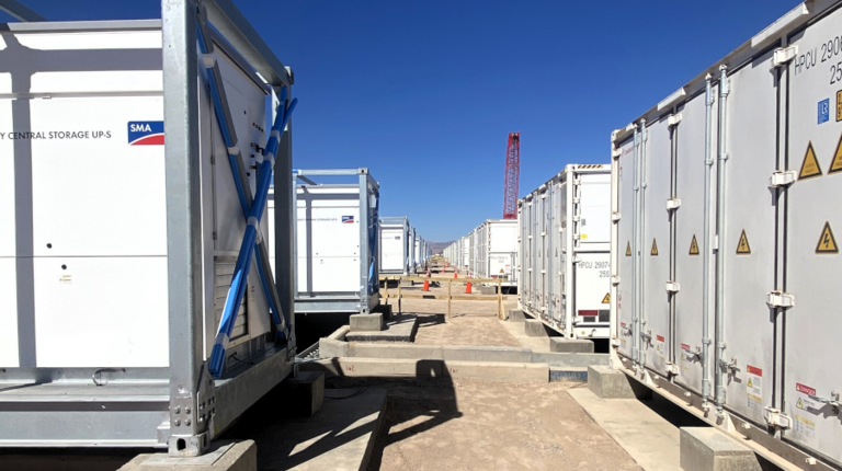SMA, e-STORAGE y Colbún reciben a delegación brasileña en proyecto de almacenamiento de energía