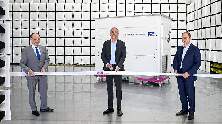 SMA inaugura un nuevo centro de ensayos para compatibilidad electromagnética