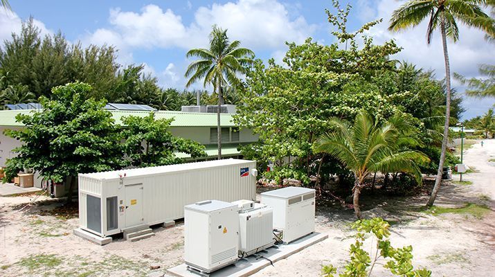 Nachhaltiges Ferienparadies: SMA System versorgt Insel im Südpazifik mit Solarstrom
