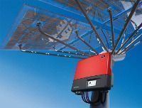 [Translate to English:]  Solar-Wechselrichter - Grundwissen für die Planung von PV-Anlagen - Der Wechselrichter ist das Herzstück jeder Solarstromanlage
